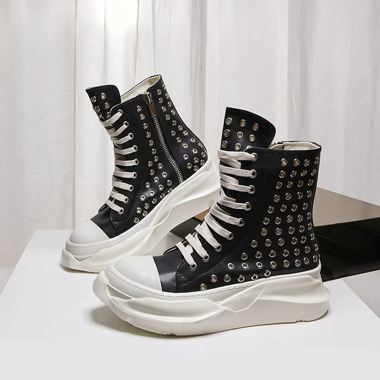 Men Shoes Trainers - รองเท้าผู้ชายสไตล์วินเทจ รองเท้าบูทหุ้มข้อสูง หนังแท้ ประดับหมุด รองเท้าผ้าใบหรูหรา รองเท้าลำลองแบบสวมซิป