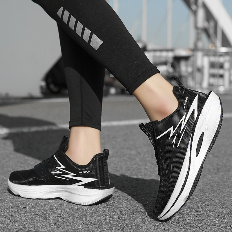 รองเท้าผู้หญิงรองเท้าผ้าใบหญิง - Men Shoes Trainers บทวิจารณ์และราคา